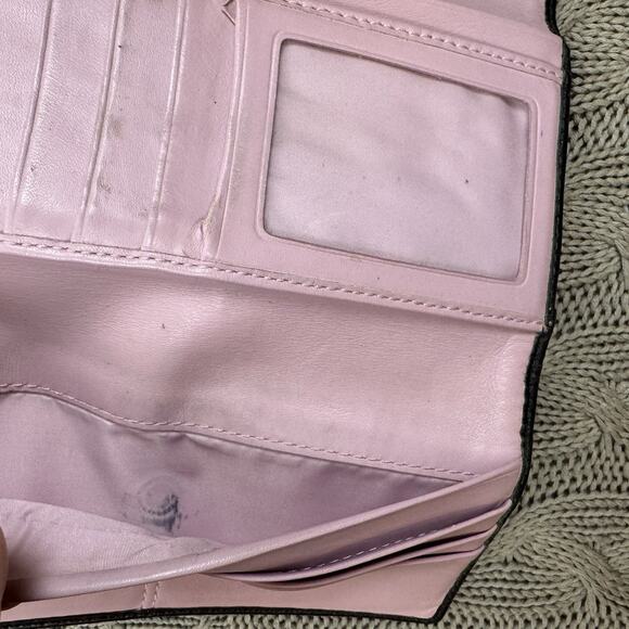 Coach Women’s Black Leather Trifold Wallet with Silver Hardware - Picture 7 of 9